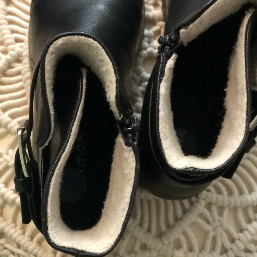 Nautica black booties - Picture 3 of 5